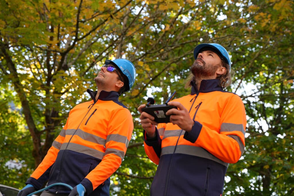 pilote de drone en ville